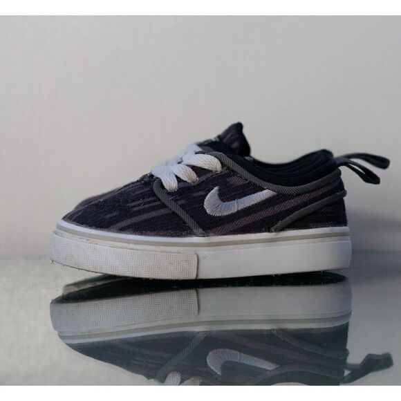 Nike Zoom Stefan Janoski SB Canvas Skate Shoe Toddler Size 4C - Picture 3 of 7